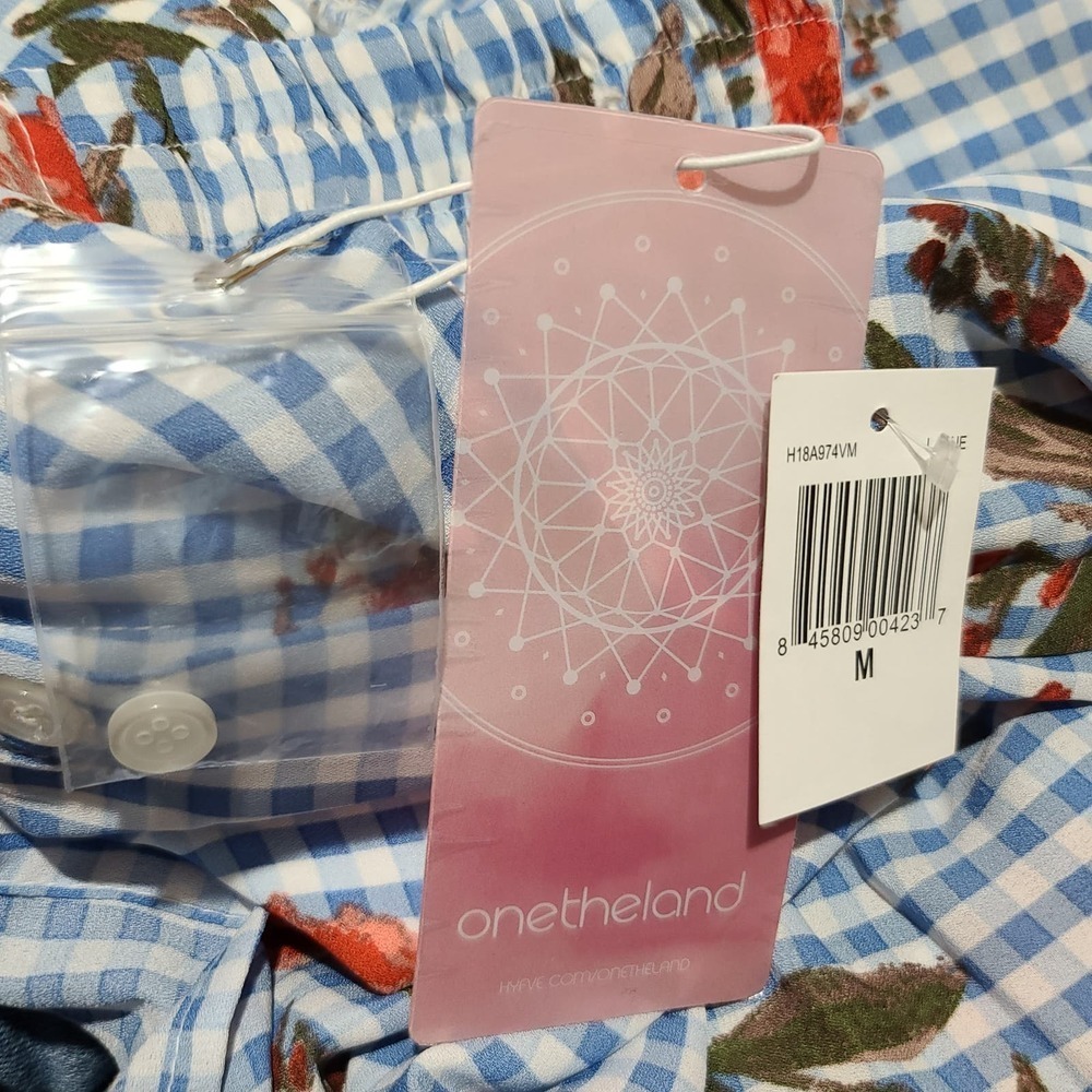 NWT Onetheland Blue Gingham and Floral Skirt size Medium - Picture 6 of 6